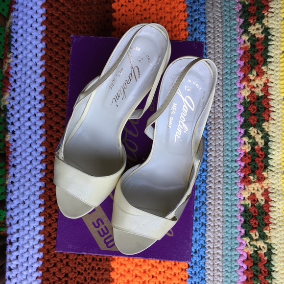 💖VTG designer Garolini open toe slingbacks💖9 - Picture 3 of 8